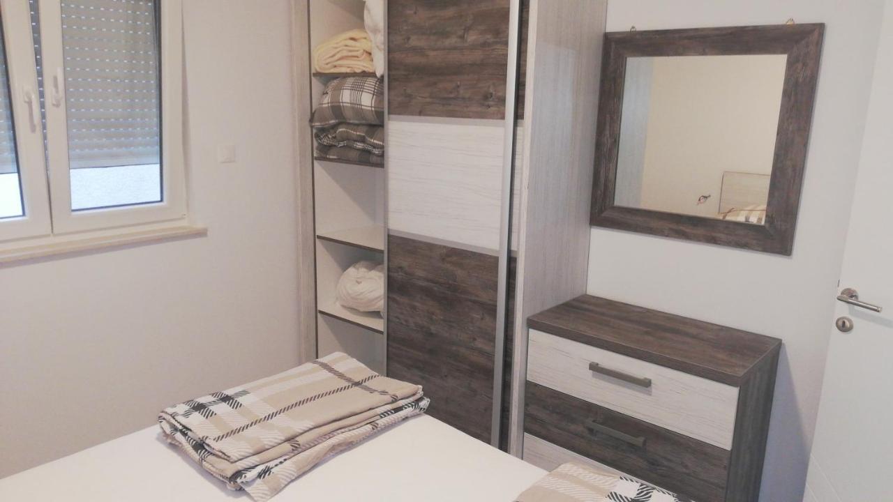 Apartments Villa Ravlic Makarska Exterior foto