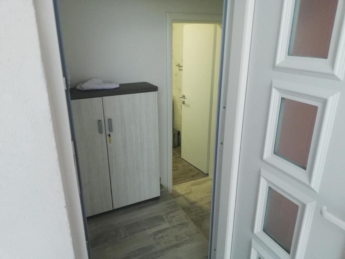 Apartments Villa Ravlic Makarska Exterior foto
