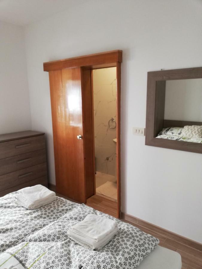 Apartments Villa Ravlic Makarska Exterior foto