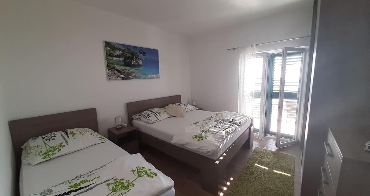 Apartments Villa Ravlic Makarska Exterior foto