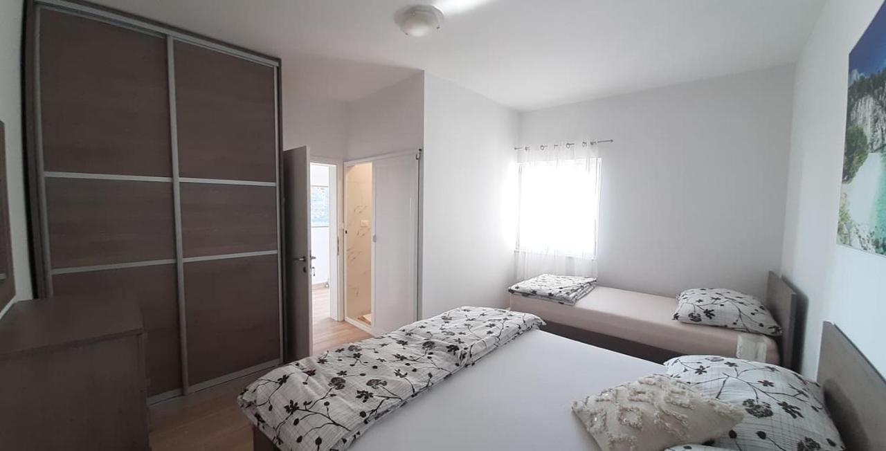 Apartments Villa Ravlic Makarska Exterior foto